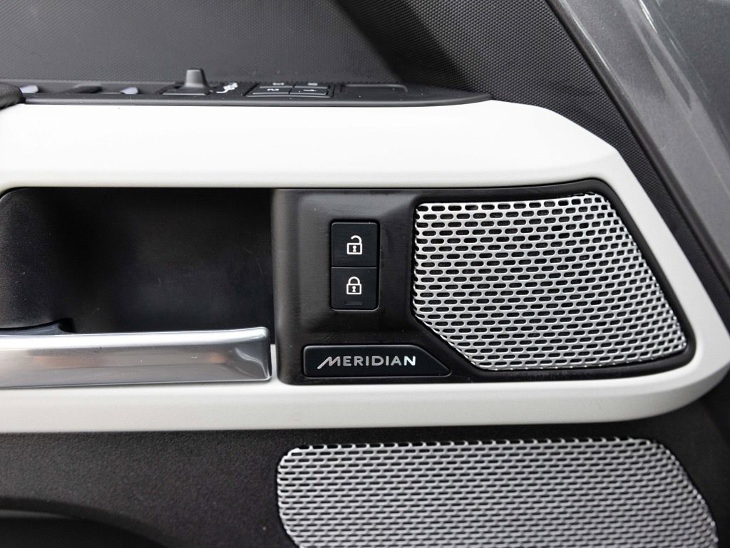 Used 2024 Land Rover Defender 130 S AWD/4WD image 21