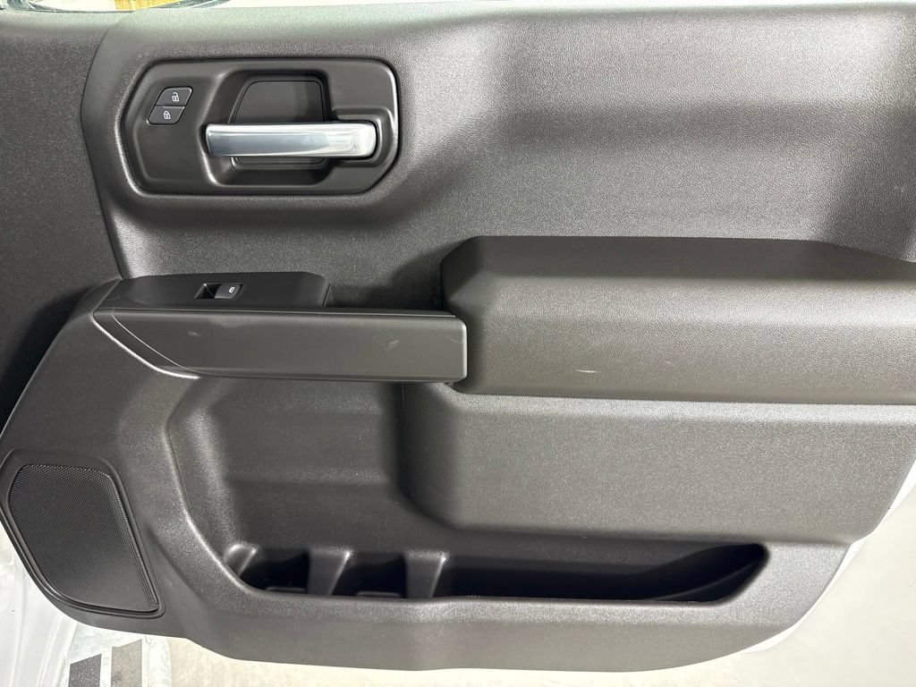 Certified 2025 Chevrolet Silverado 1500 W/T RWD image 18