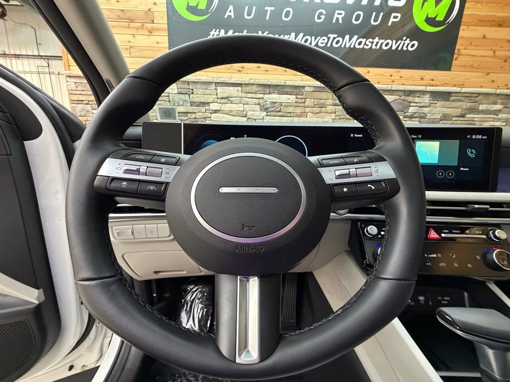 Used 2025 Hyundai Tucson SEL image 17