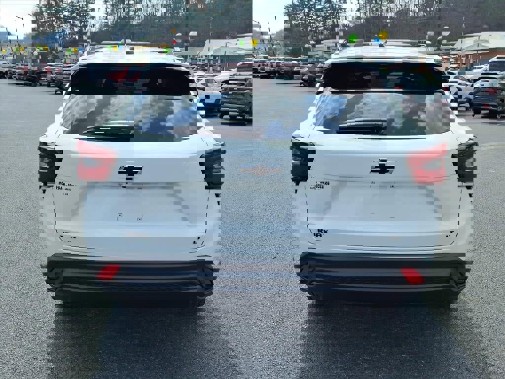 New 2026 Chevrolet Trax LT image 6