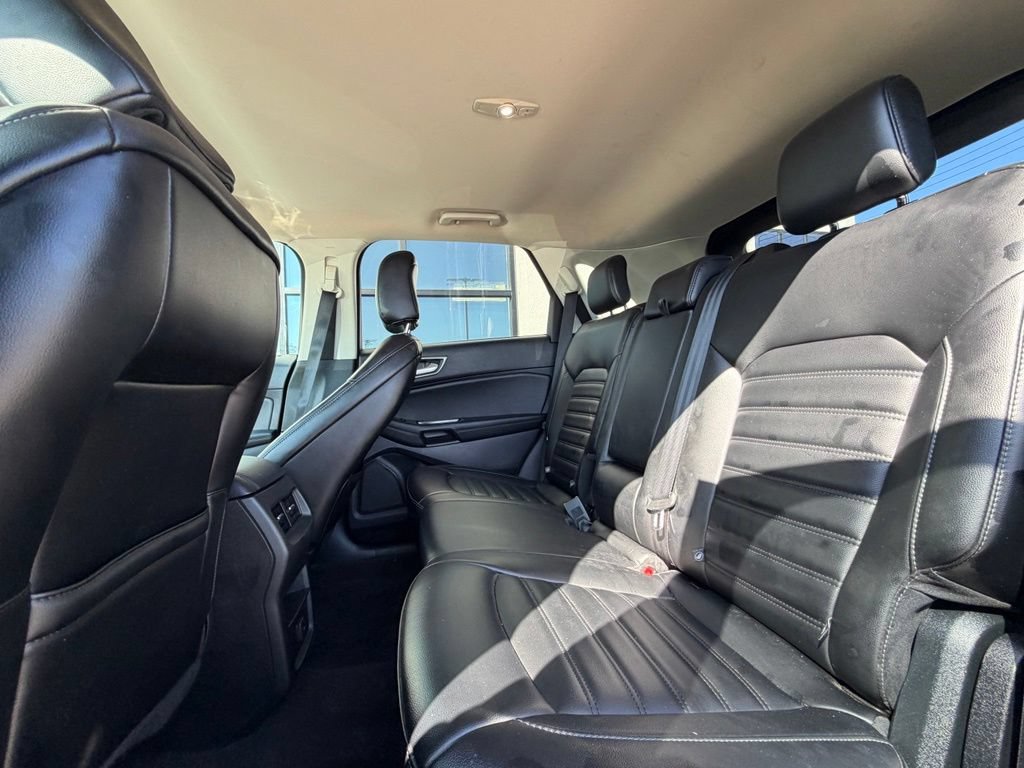Used 2020 Ford Edge SEL AWD/4WD image 10