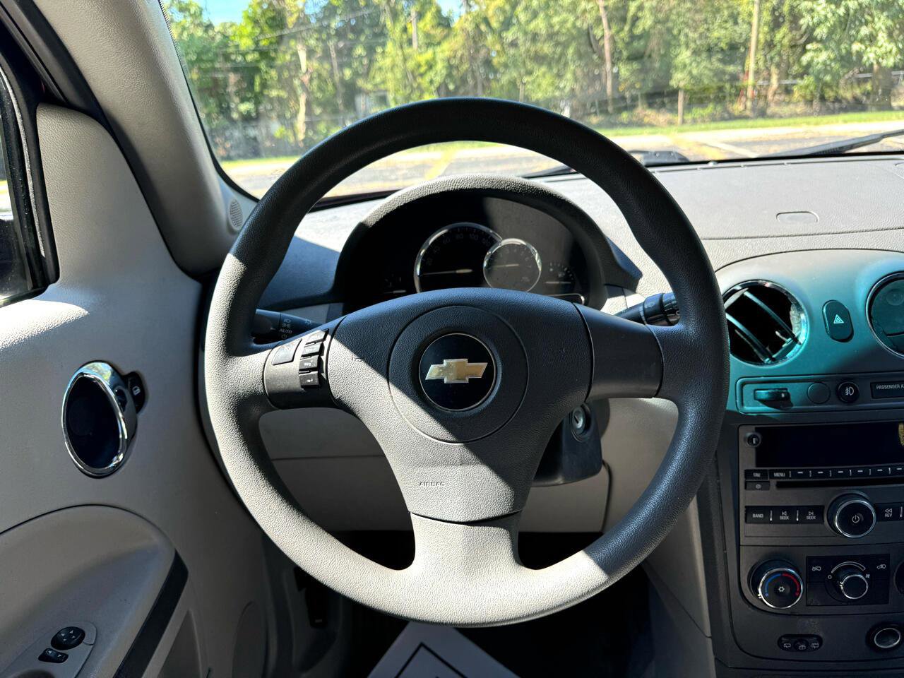 Used 2008 Chevrolet HHR LT w/ Enhanced Safety Package FWD image 40