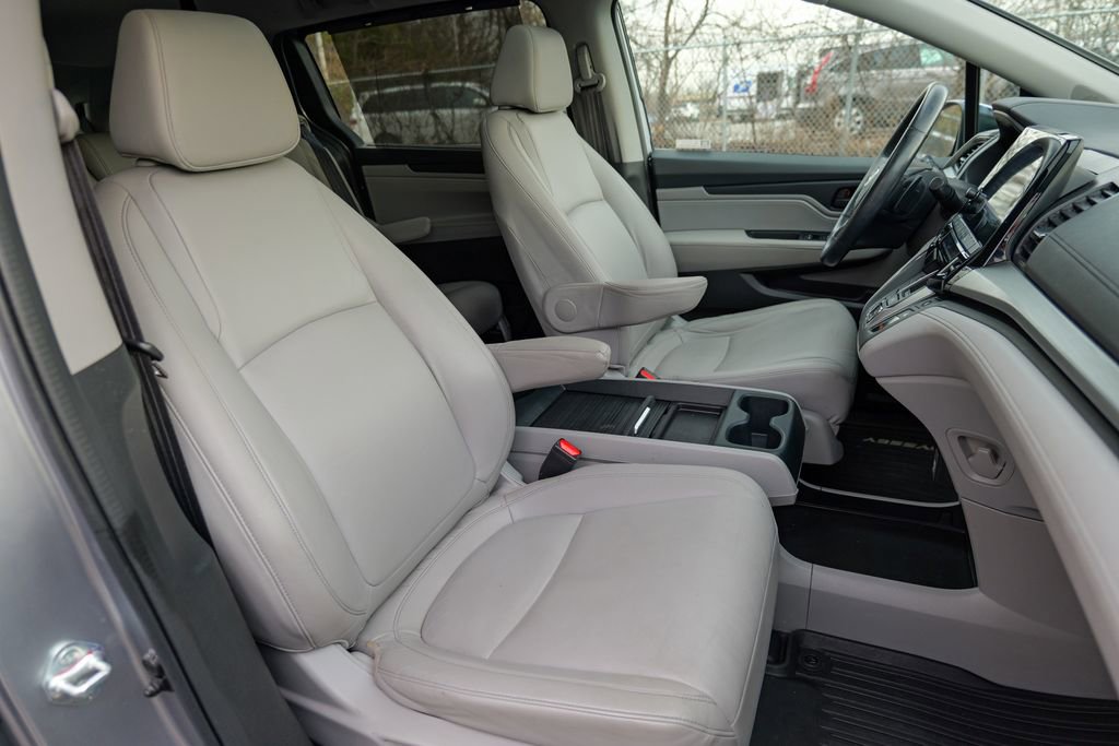 Used 2023 Honda Odyssey EX-L image 39