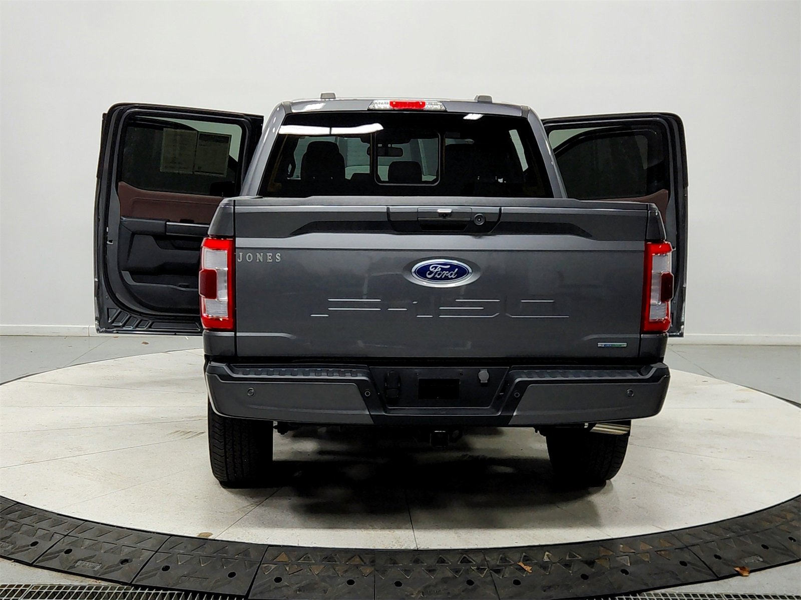 Used 2023 Ford F150 Lariat w/ Equipment Group 502A High image 14