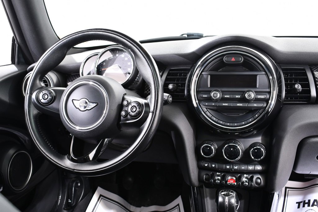 Used 2014 MINI Cooper S image 8