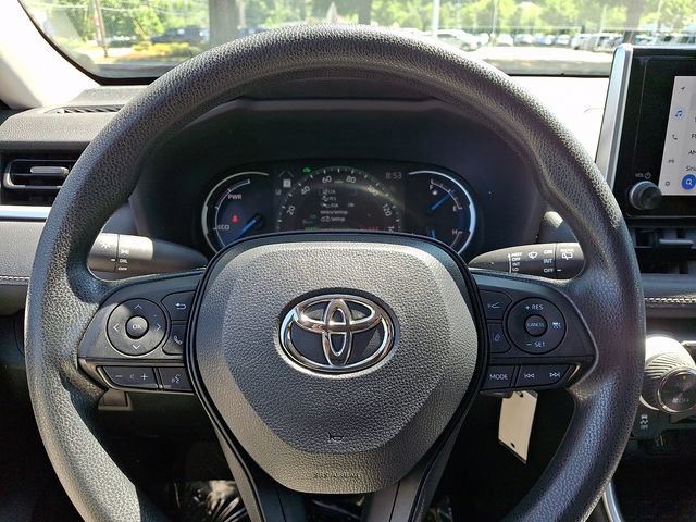 Used 2024 Toyota RAV4 LE AWD/4WD image 21