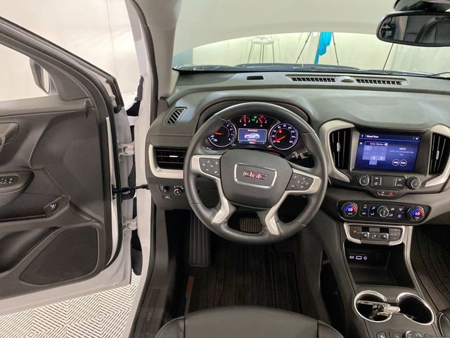Used 2024 GMC Terrain SLT AWD/4WD image 33