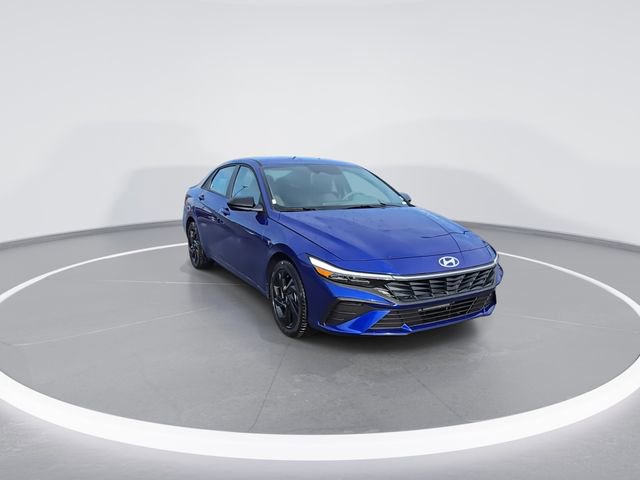 New 2026 Hyundai Elantra Sport image 2