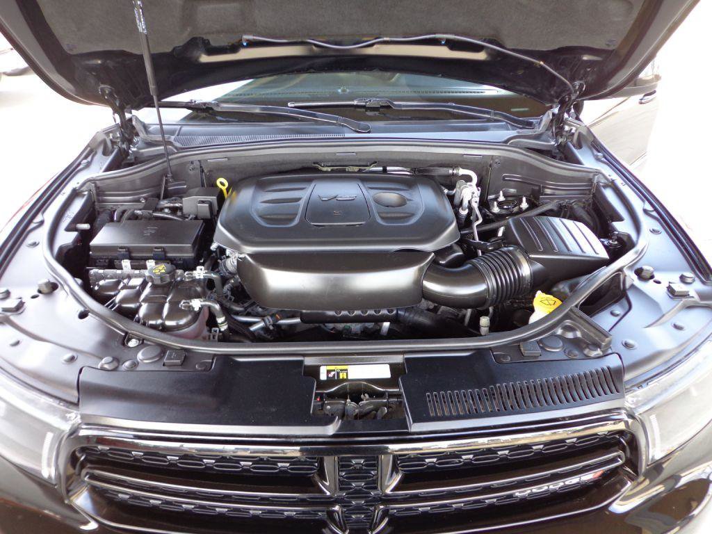 Used 2019 Dodge Durango SXT image 11