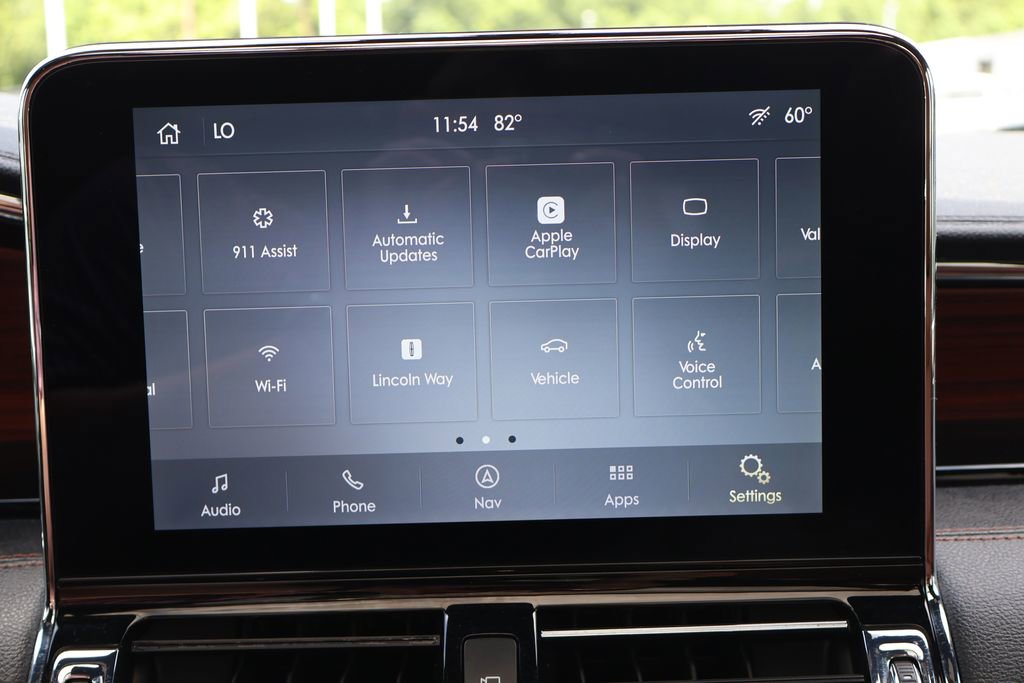 Used 2021 Lincoln Navigator L Reserve AWD/4WD image 12