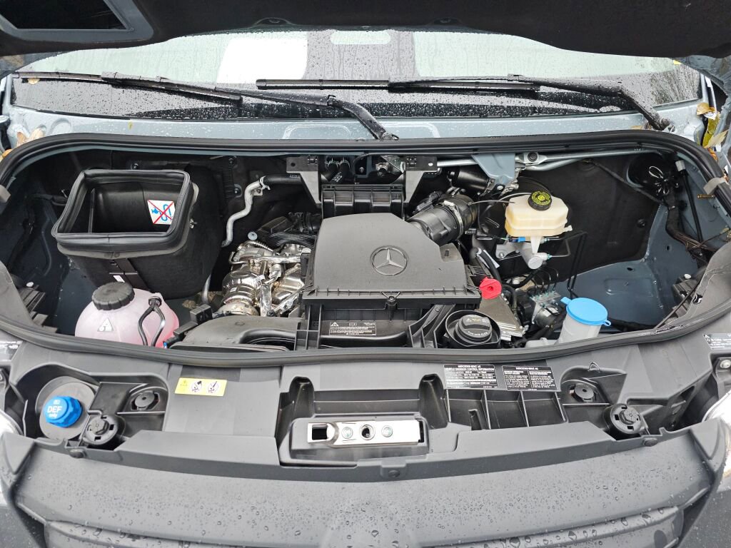 New 2025 Mercedes-Benz Sprinter 2500 image 10