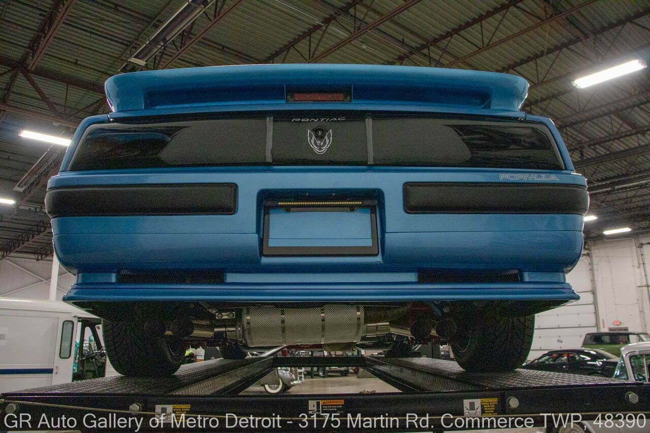 Used 1988 Pontiac Firebird Formula image 20