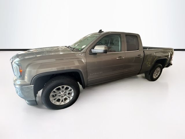 Used 2017 GMC Sierra 1500 SLE w/ SLE Value Package AWD/4WD image 9