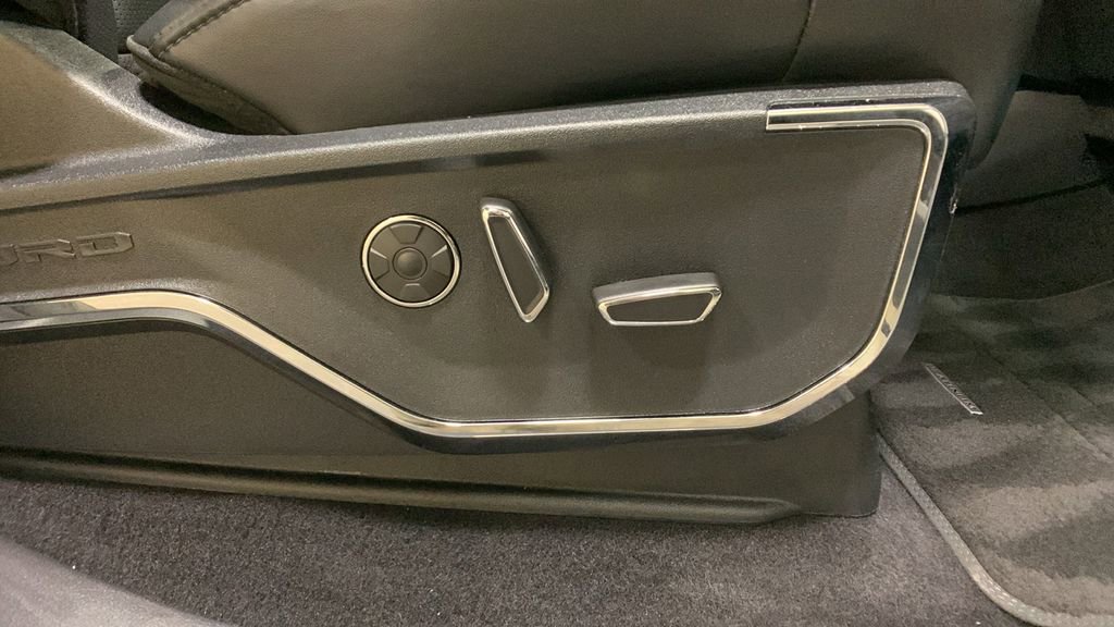 Certified 2024 Ford F150 Platinum w/ Equipment Group 702A High image 14