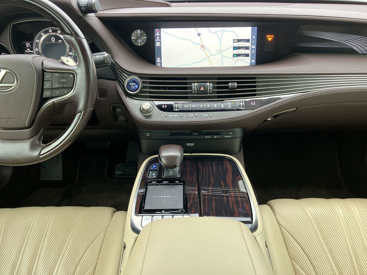Used 2018 Lexus LS 500h w/ Luxury Package RWD image 20