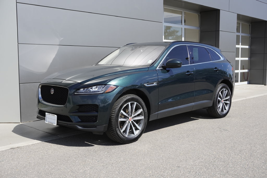 Used 2017 Jaguar F-PACE Prestige AWD/4WD image 3