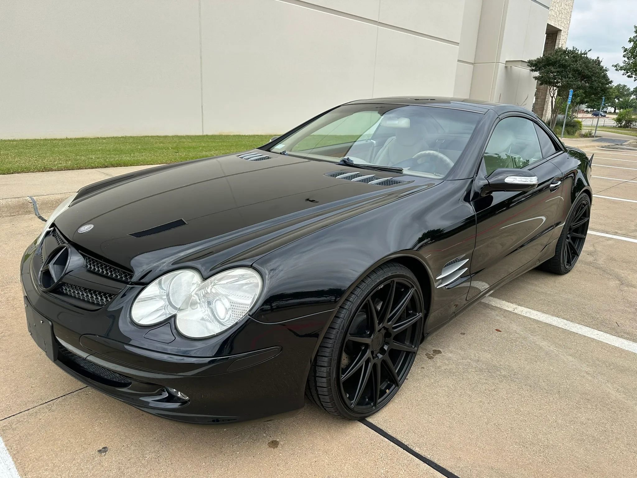Used 2004 Mercedes-Benz SL 500 image 1