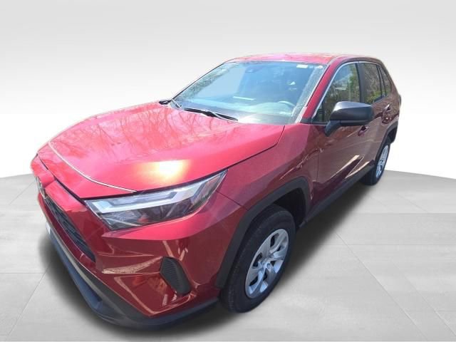Used 2025 Toyota RAV4 LE image 2
