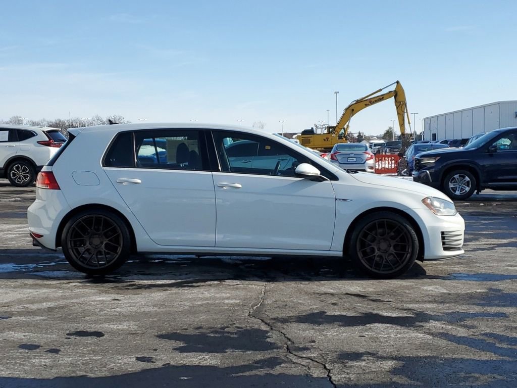Used 2016 Volkswagen GTI S image 8
