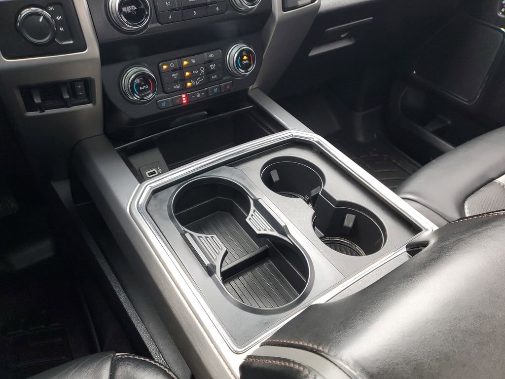 Used 2019 Ford F450 Platinum w/ Platinum Ultimate Package AWD/4WD image 33
