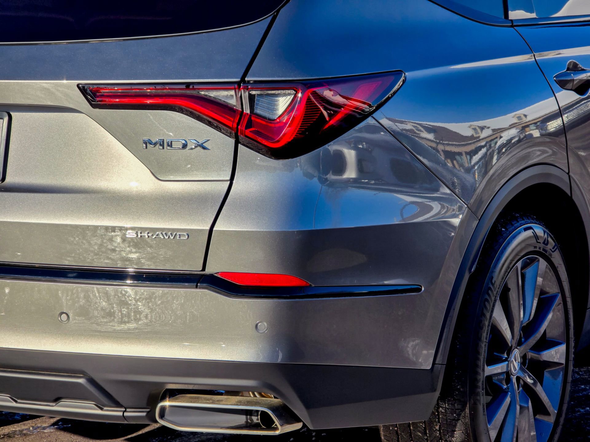 Used 2025 Acura MDX A-Spec image 14