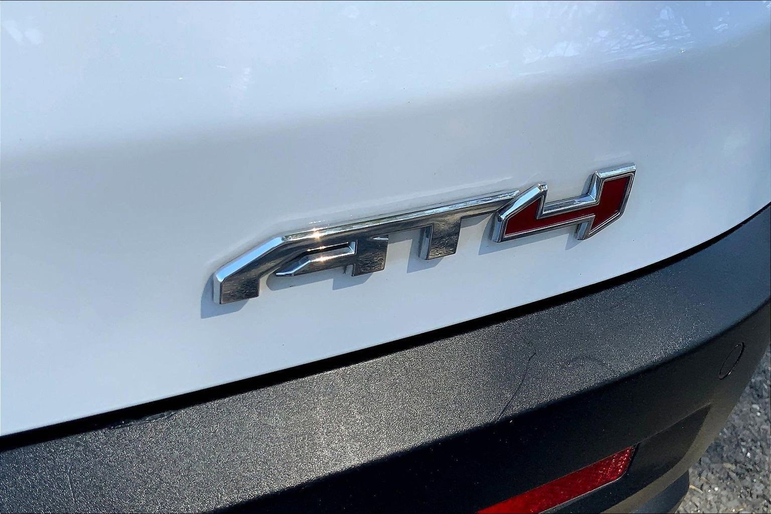 Used 2020 GMC Acadia AT4 w/ Driver Alert Package II image 27