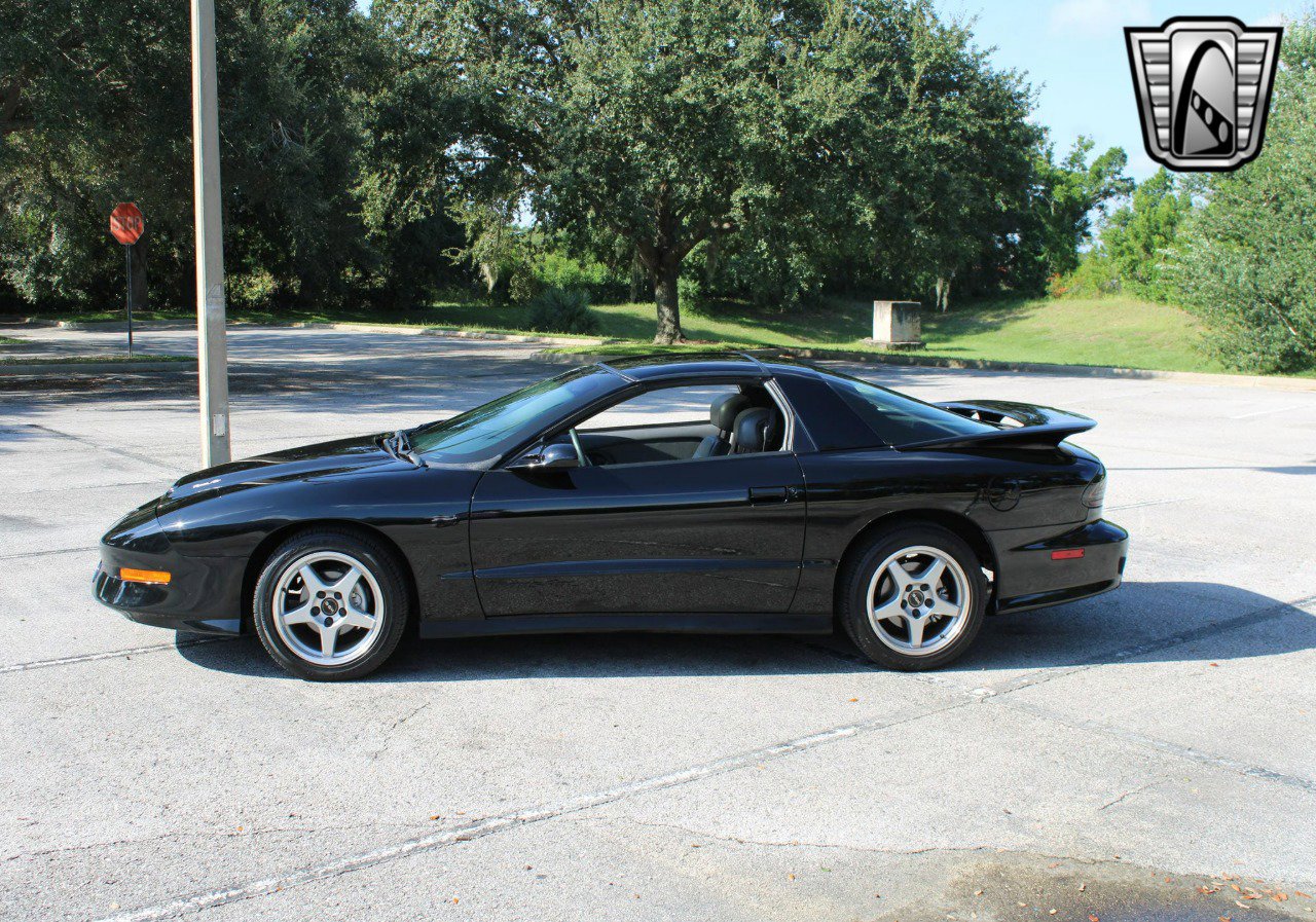 Used 1997 Pontiac Firebird Trans Am image 6