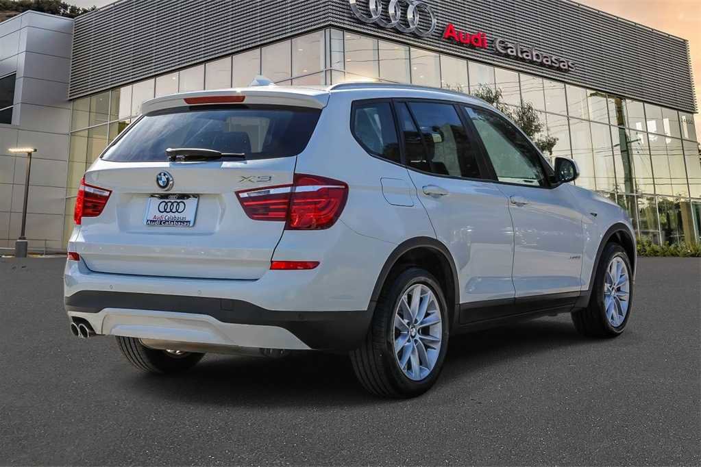 Used 2016 BMW X3 xDrive28i image 4