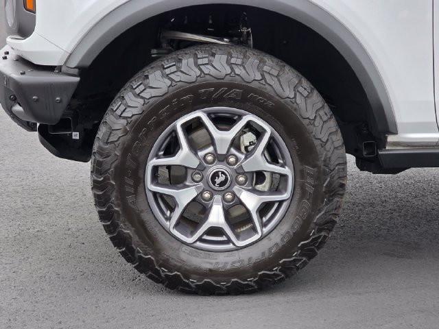 Used 2023 Ford Bronco Badlands AWD/4WD image 8