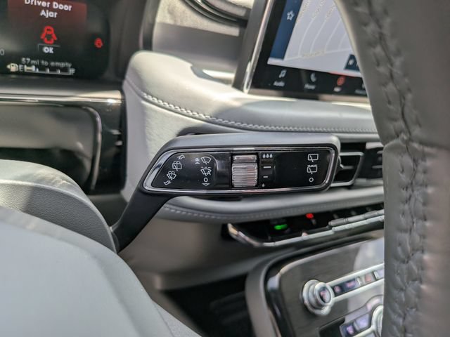 Used 2023 Lincoln Nautilus Reserve FWD image 34