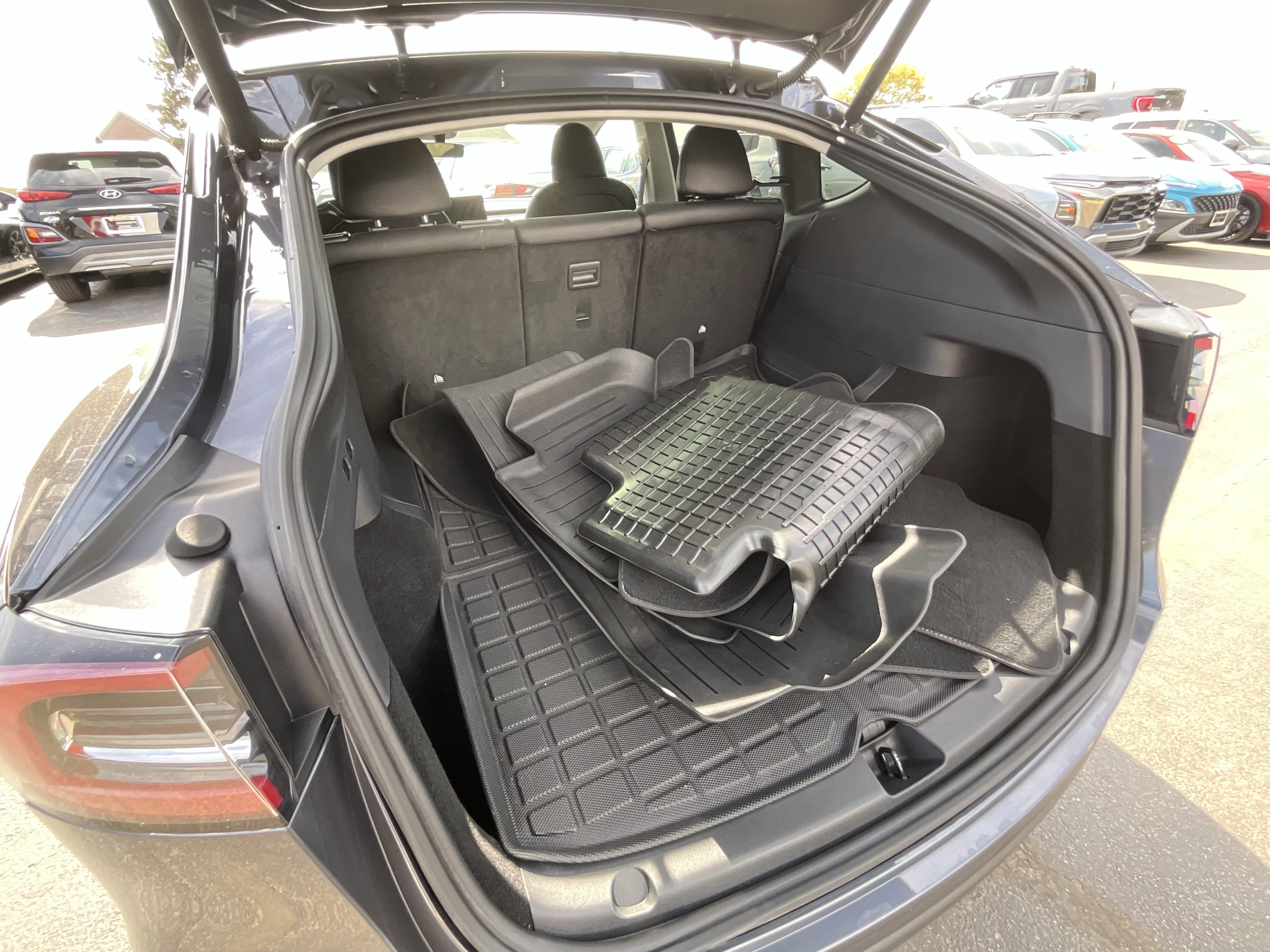 Used 2023 Tesla Model Y Long Range image 15