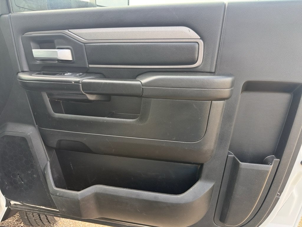Used 2019 RAM 5500 Tradesman AWD/4WD image 23