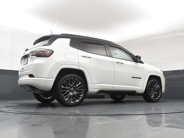 Used 2022 Jeep Compass High Altitude AWD/4WD image 24