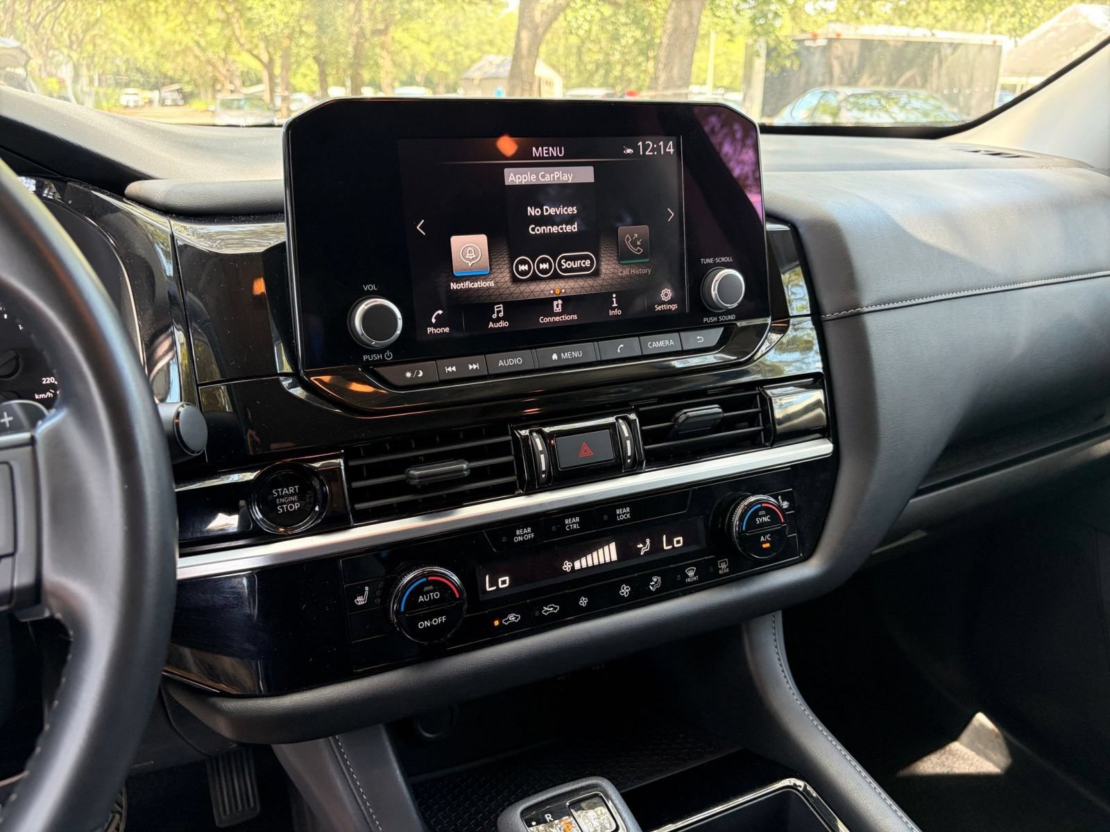 Used 2025 Nissan Pathfinder SV FWD image 20
