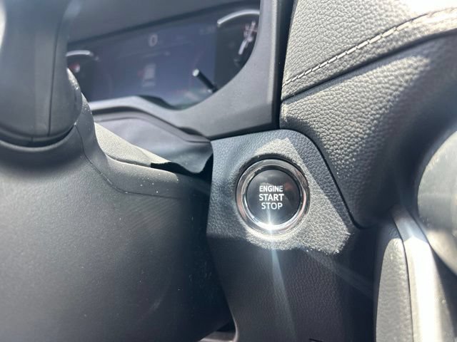 Used 2024 Toyota RAV4 XLE FWD image 29