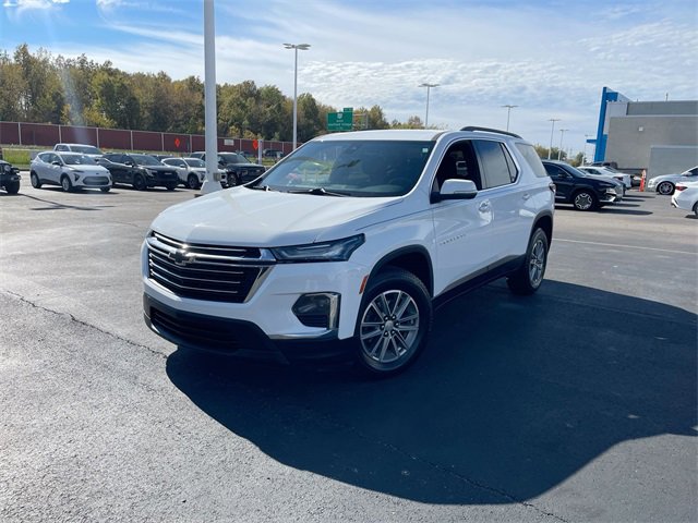 Used 2023 Chevrolet Traverse LT