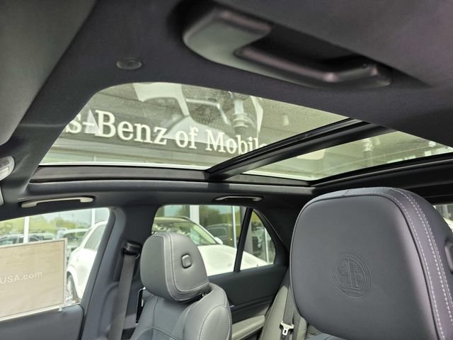 New 2025 Mercedes-Benz GLE 53 AMG 4MATIC image 9