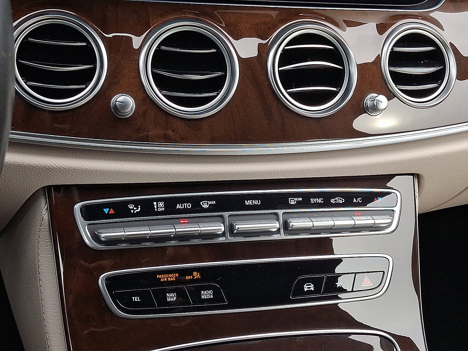 Certified 2023 Mercedes-Benz E 450 4MATIC image 16