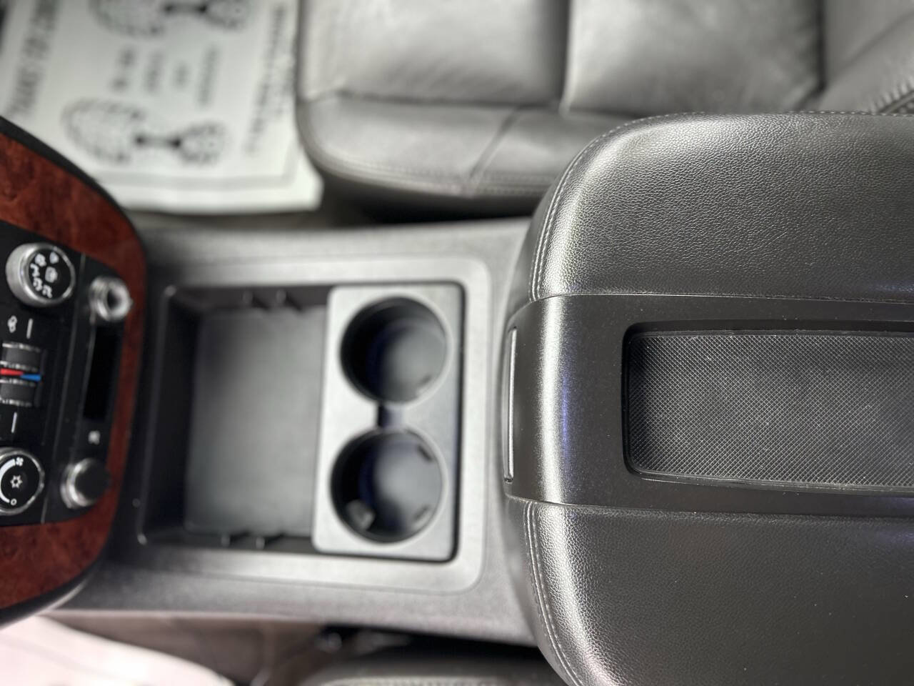 Used 2009 Chevrolet Tahoe LT image 15