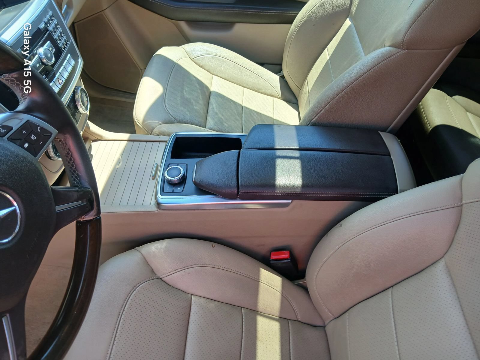 Used 2015 Mercedes-Benz ML 250 BlueTEC 4MATIC w/ Premium 1 Package image 14