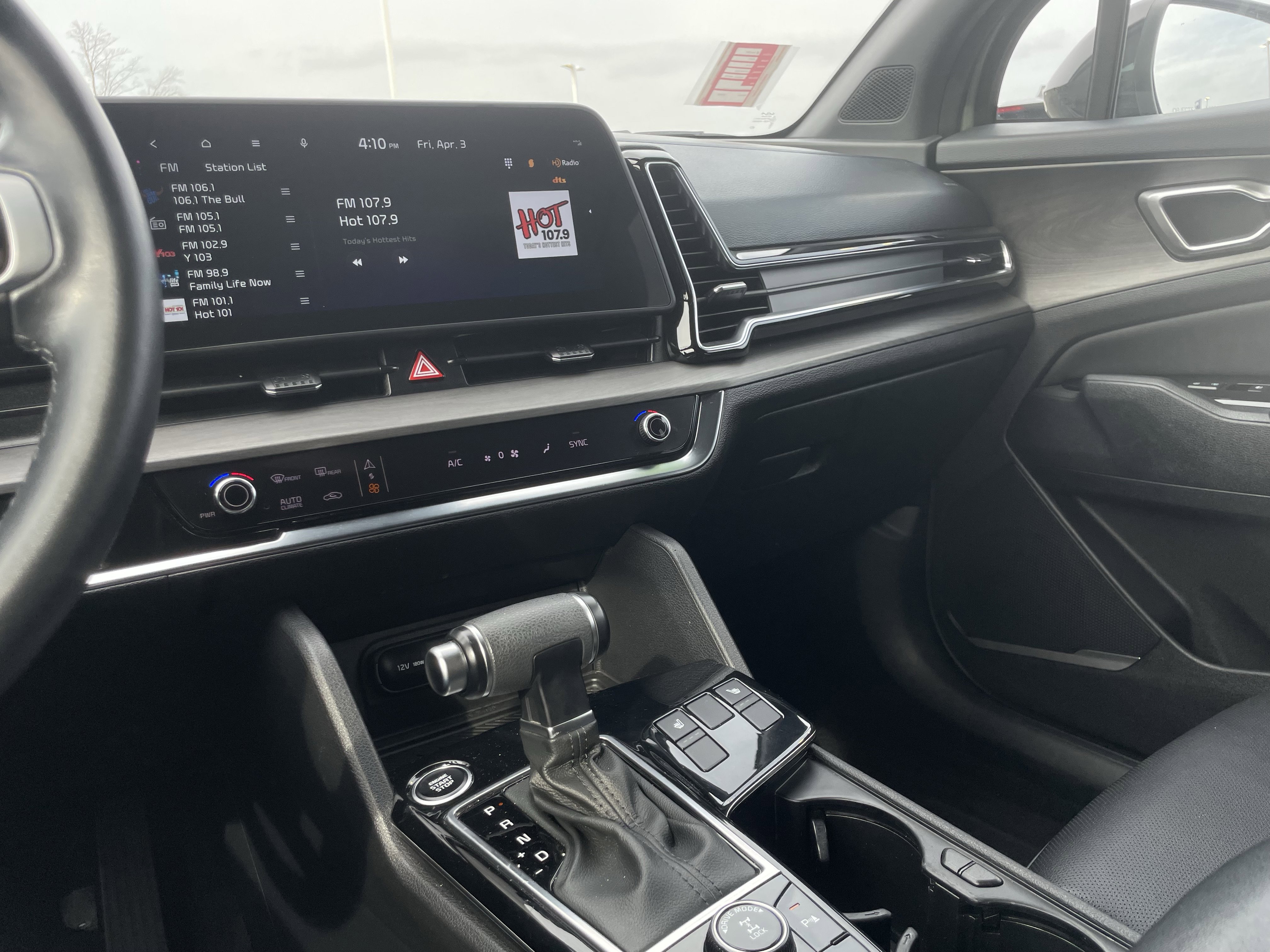 Used 2023 Kia Sportage X-Line w/ X-Line Premium Package image 22