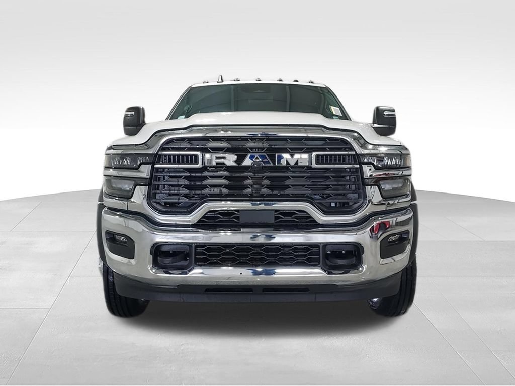 New 2026 RAM 4500 Tradesman AWD/4WD image 3