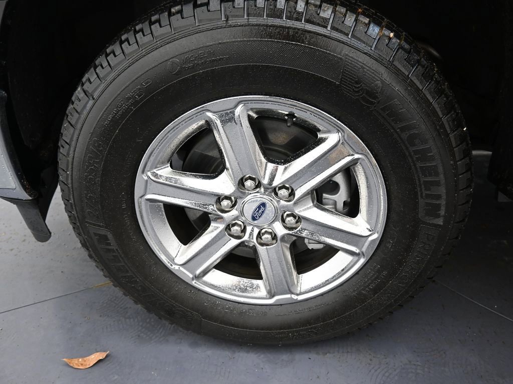 New 2025 Ford F150 XLT w/ Equipment Group 302A MID image 30