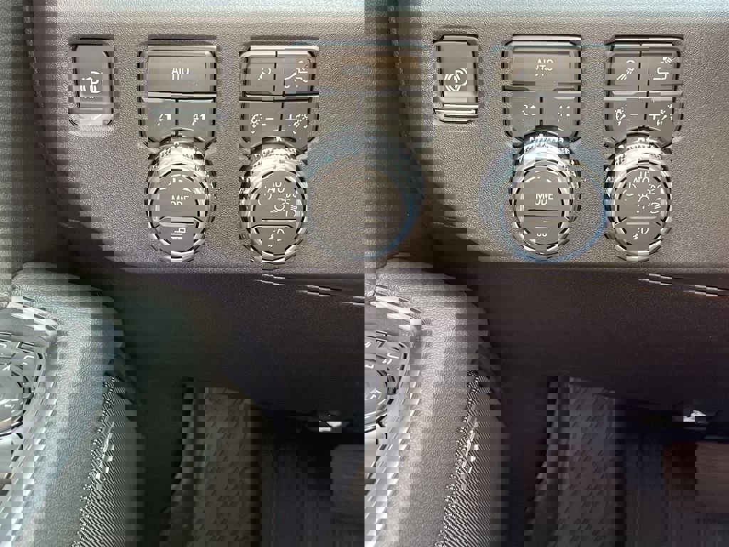 New 2026 GMC Sierra 1500 Elevation w/ Elevation Premium Package image 18