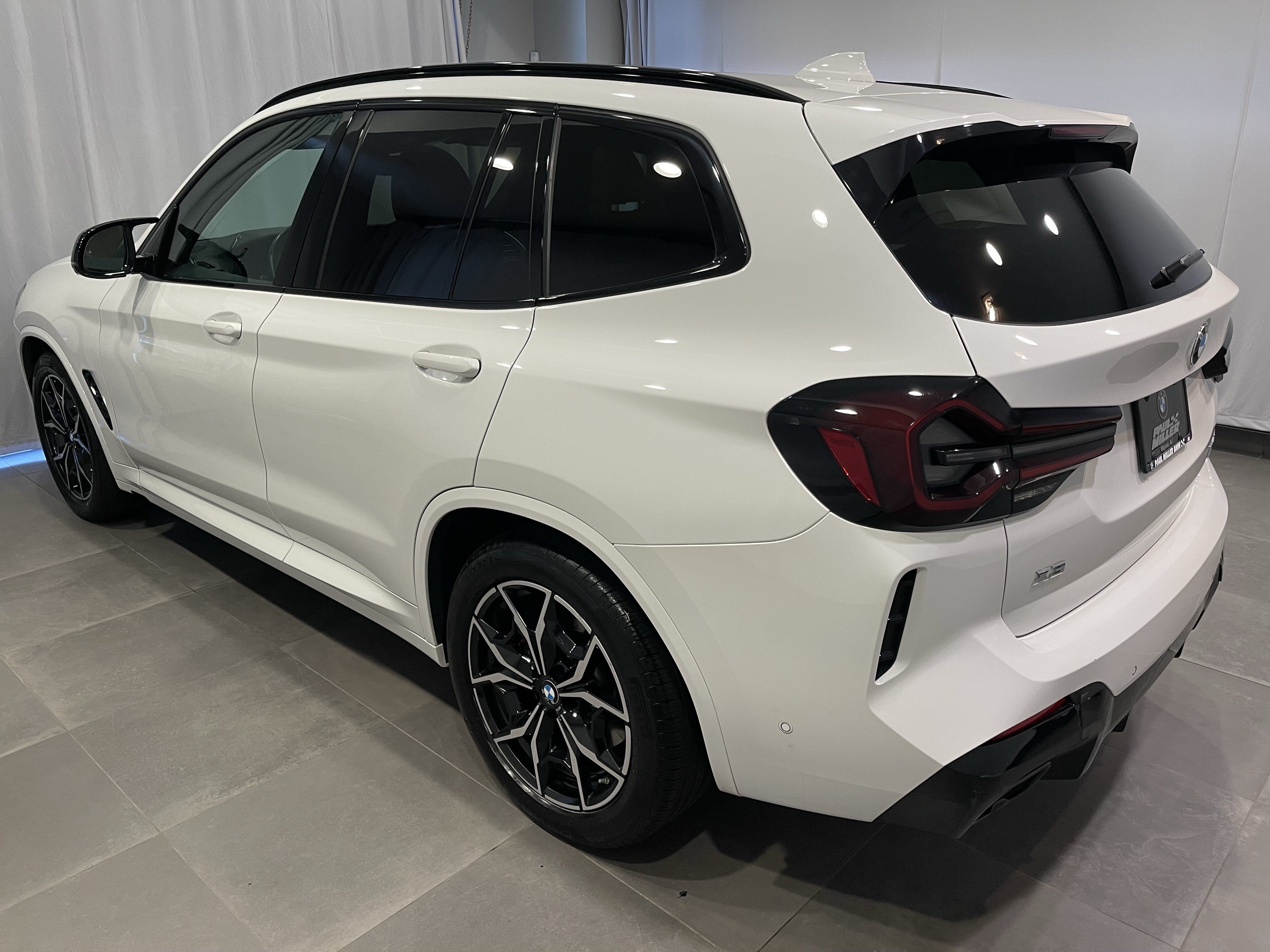 Certified 2023 BMW X3 M40i AWD/4WD image 4