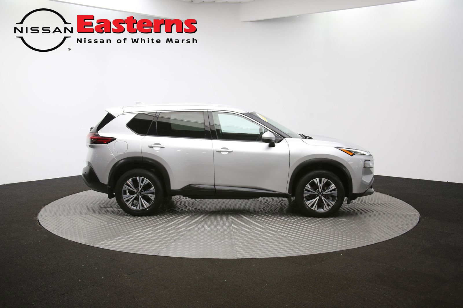 Used 2021 Nissan Rogue SV image 84