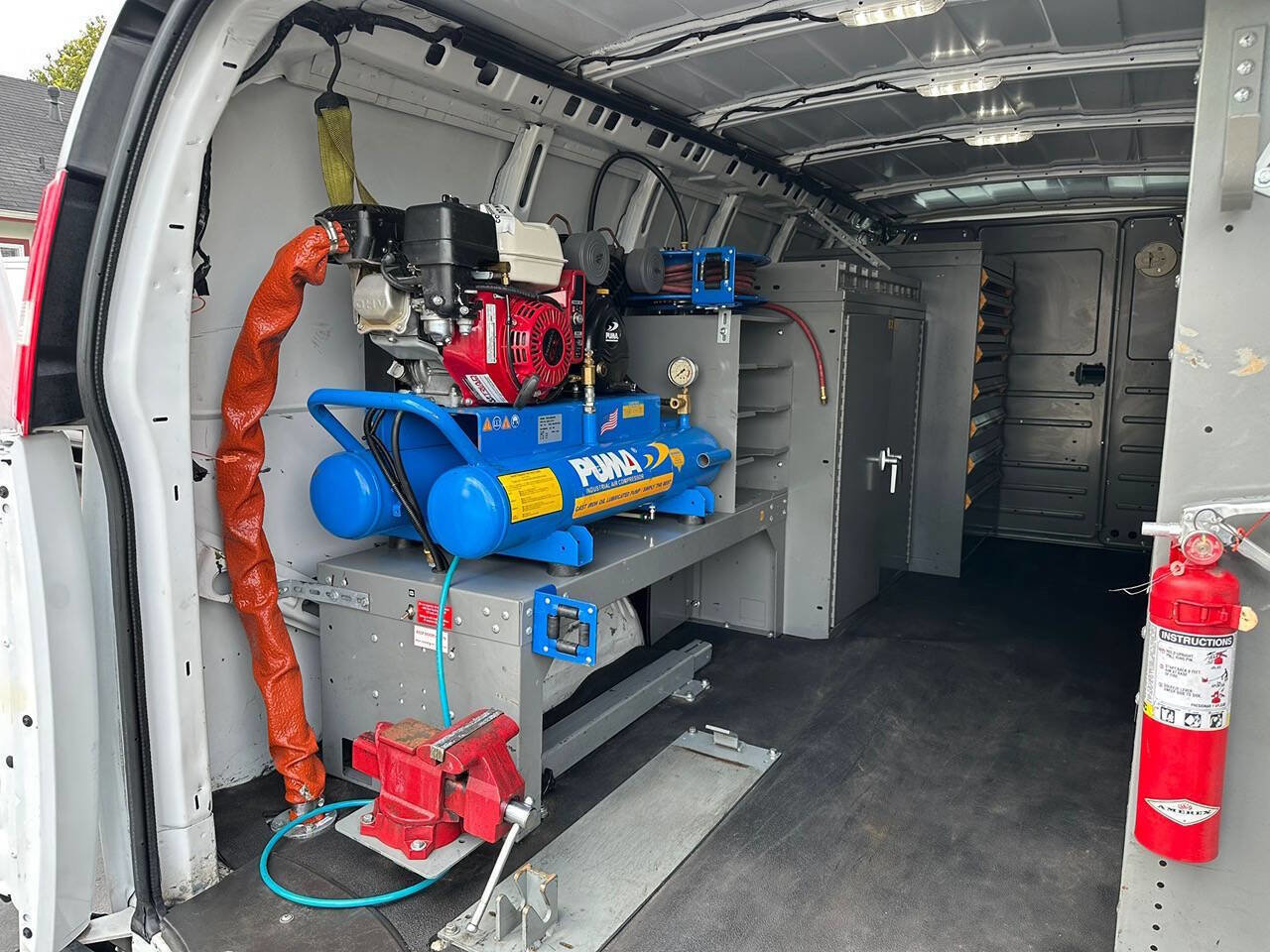 Used 2019 Chevrolet Express 3500 Extended w/ Driver Convenience Package RWD image 16