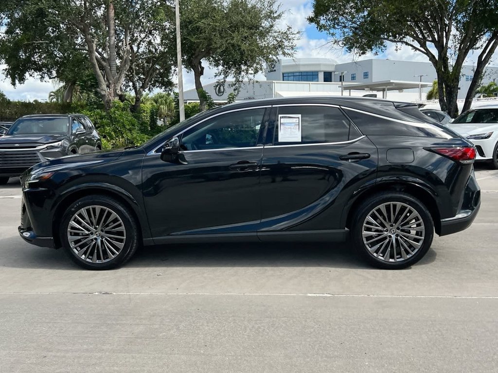 Certified 2025 Lexus RX 450h AWD w/ Convenience Package image 4