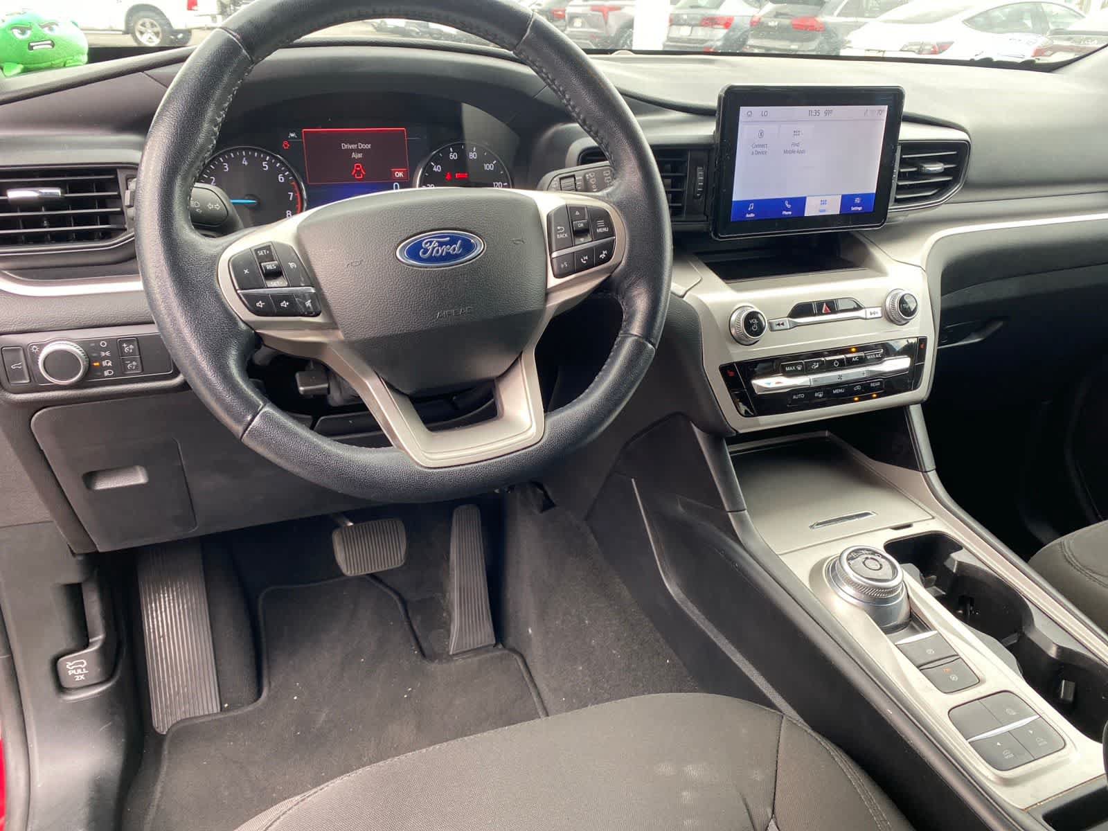 Used 2022 Ford Explorer XLT RWD image 10