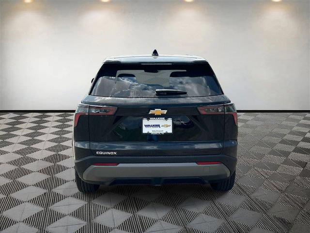 New 2027 Chevrolet Equinox LT w/ Convenience Package II FWD image 4